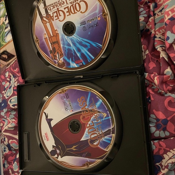 Code Geass: Lelouch of the Rebellion - Part. 1 (DVD, 2008, 2-Disc Set) Preowned - Picture 4 of 4